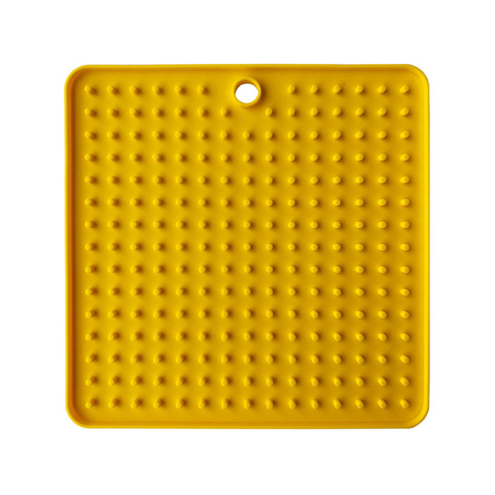 Silicone Pet Lick Mat — Random Color
