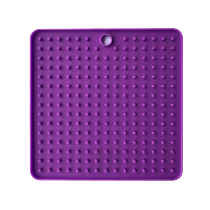 Silicone Pet Lick Mat — Random Color