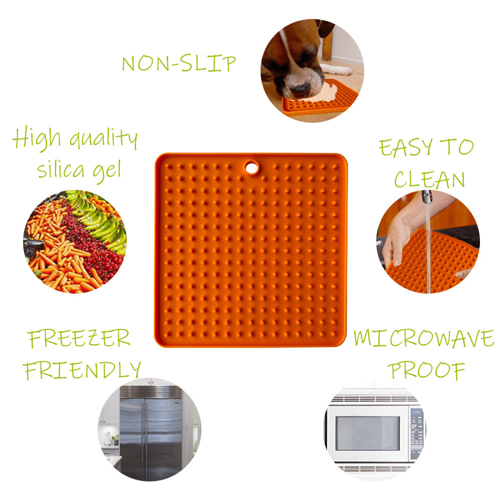 Silicone Pet Lick Mat — Random Color